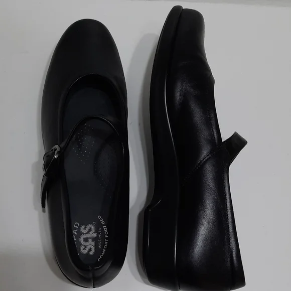SAS Black Mary Jane Flats - Picture 4 of 11